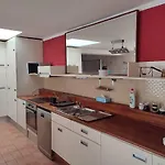 Large House With Parking, 30 Min To Prague Center