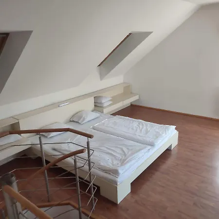 فيلة Large House With Parking, 30 Min To Prague Center Uvaly (Central Bohemian)