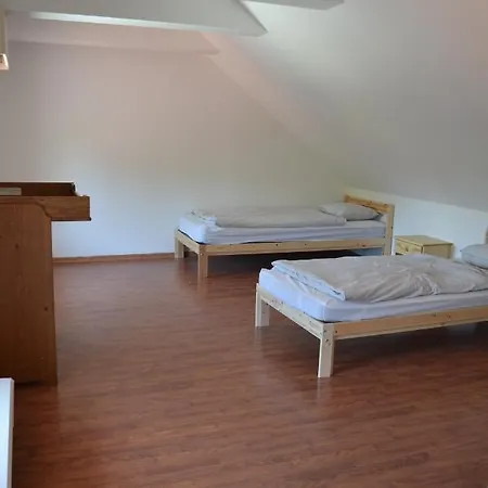 Large House With Parking, 30 Min To Prague Center Βίλα Uvaly (Central Bohemian)