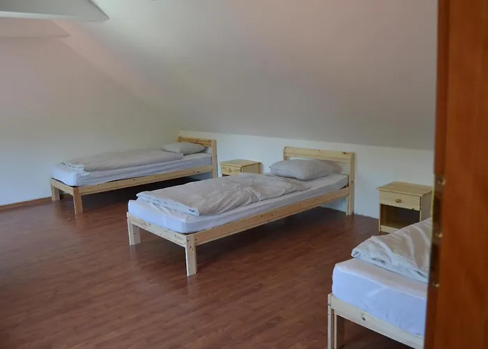 Large House With Parking, 30 Min To Prague Center Uvaly (Central Bohemian)